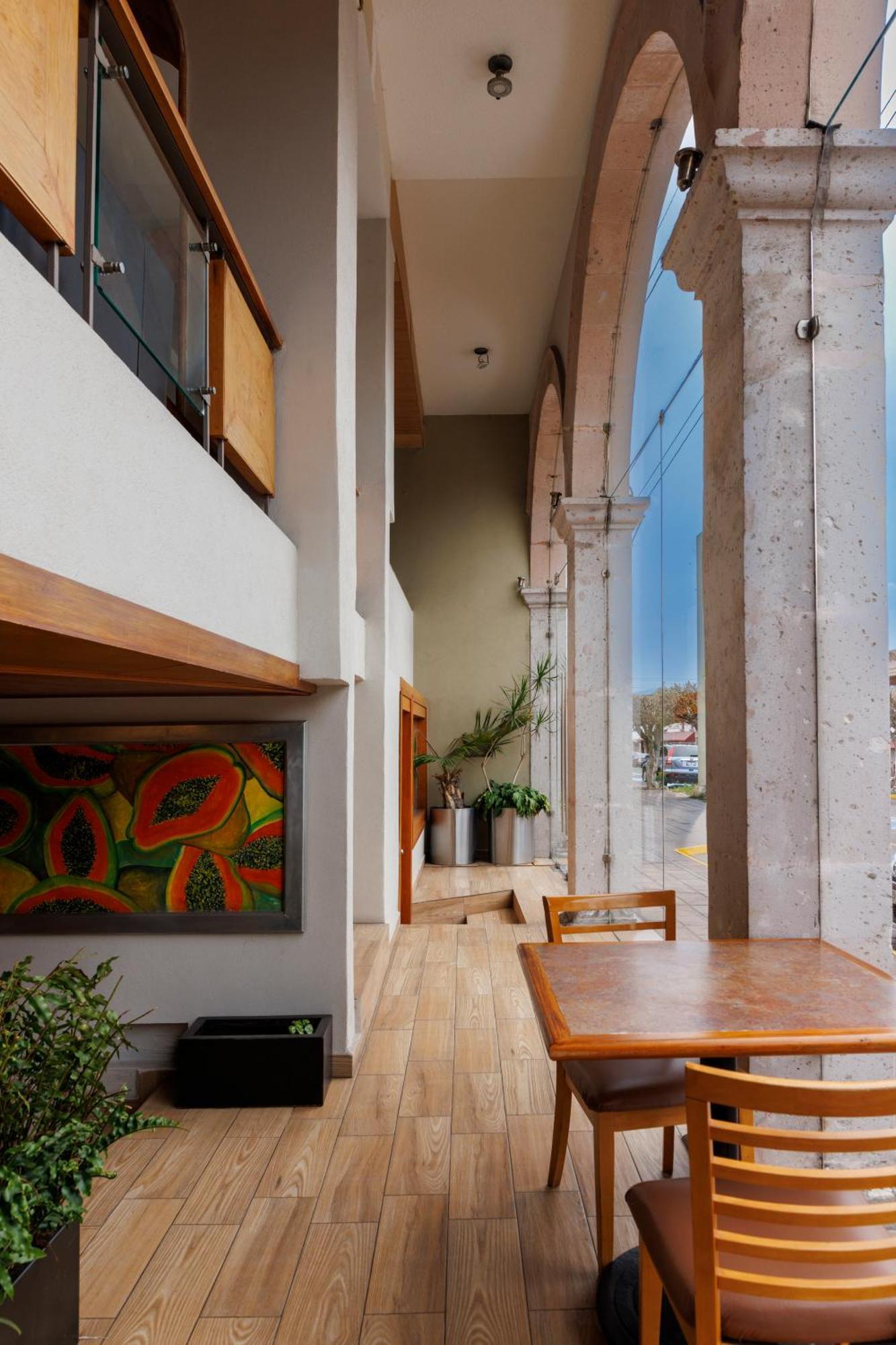 Hotel Qualitel Centro Histórico Morelia Exterior foto